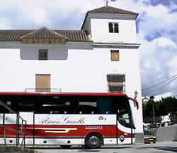 Estacion de autobuses en Ugijar