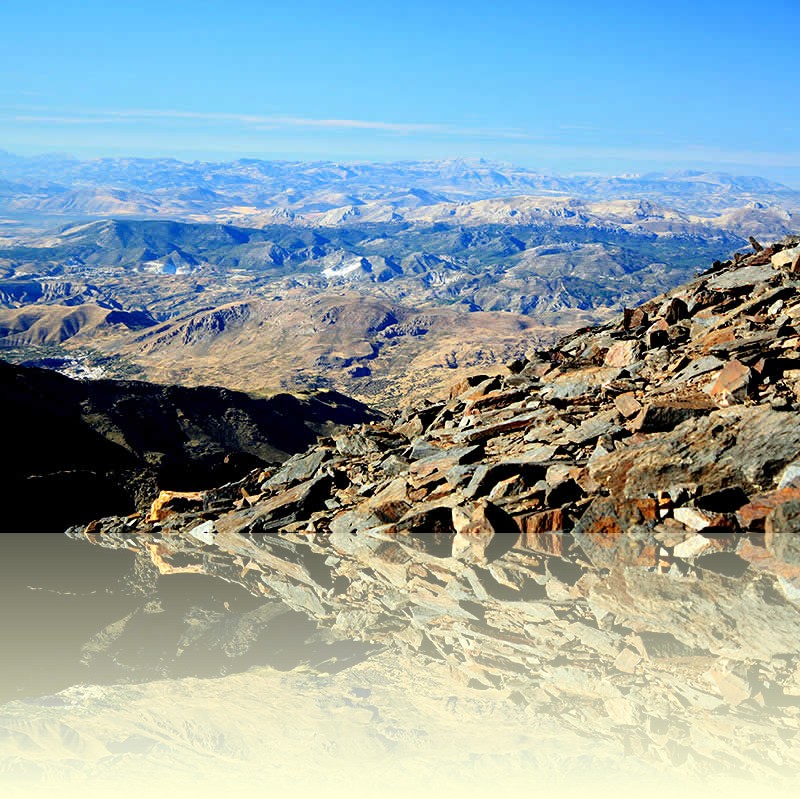 Vista desde el Mulhacén, a una altitud de 1840 metros